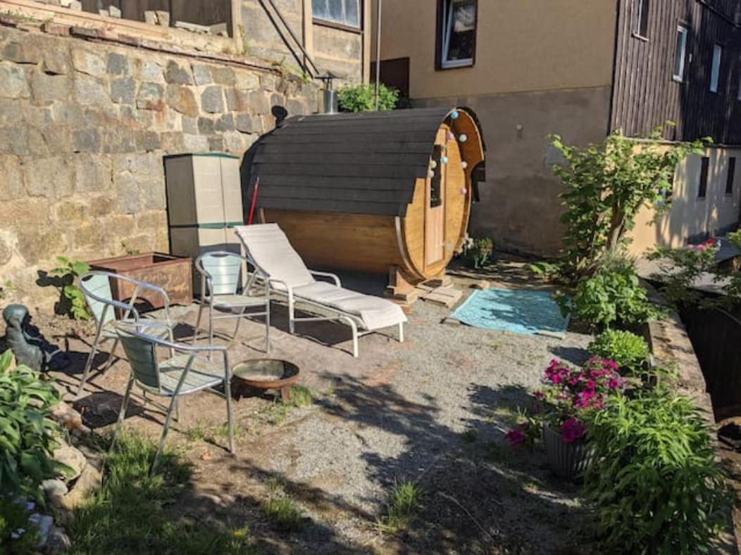 Urlaubstraum Mit Pool, Terrasse & Fluss Im Garten - Ut Leilighet Sebnitz Eksteriør bilde