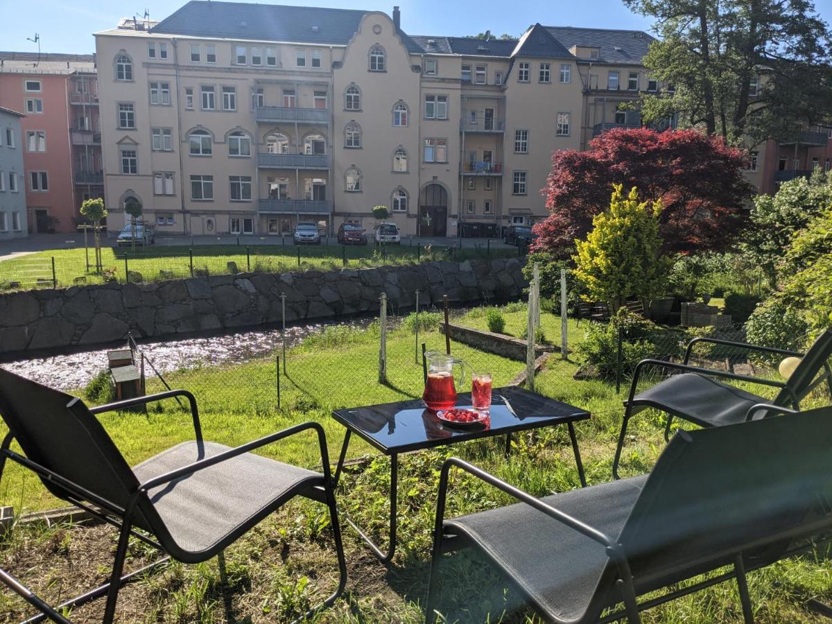 Urlaubstraum Mit Pool, Terrasse & Fluss Im Garten - Ut Leilighet Sebnitz Eksteriør bilde