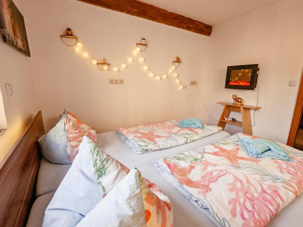 Urlaubstraum Mit Pool, Terrasse & Fluss Im Garten - Ut Leilighet Sebnitz Eksteriør bilde