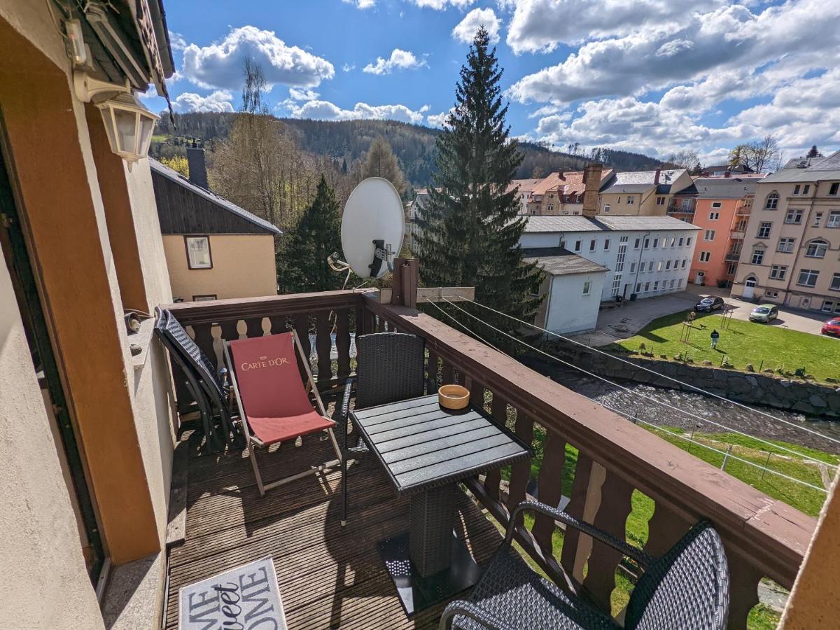 Urlaubstraum Mit Pool, Terrasse & Fluss Im Garten - Ut Leilighet Sebnitz Eksteriør bilde