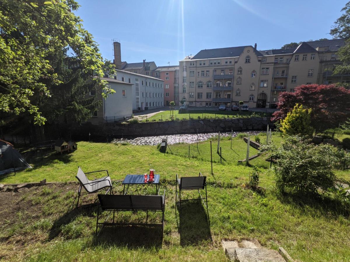 Urlaubstraum Mit Pool, Terrasse & Fluss Im Garten - Ut Leilighet Sebnitz Eksteriør bilde